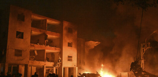 Компанията за морска сигурност "Амбри" съобщи за пожар в електроцентрала в близост до израелското пристанище Хайфа след иранска атака