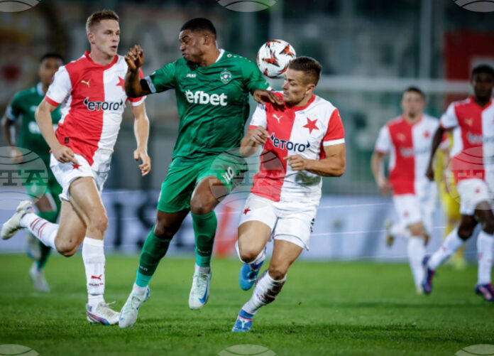 Лудогорец загуби първата си лятна контрола от шампиона на Чехия Лудогорец загуби първата си лятна контрола от шампиона на Чехия Славия Прага при дебюта на треньора Руи Мота