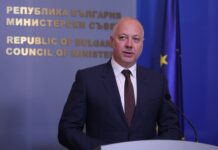 Желязков: Еврото не е просто парична единица, а стратегически избор Министър-председателят Росен Желязков ще бъде на двудневно официално посещение в Австрия