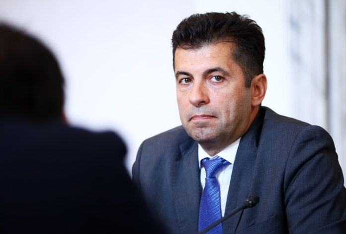 На 12 юли Националният съвет на "Продължаваме промяната" ще избере темата на вота на недоверие