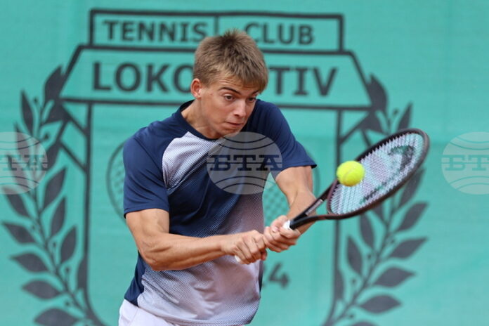 Нестеров стартира с успех в квалификациите на турнир по тенис от сериите "Чалънджър" в Милано