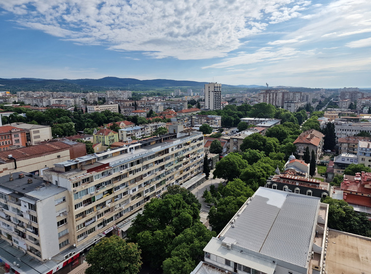 СподелиСлед проведената вчера в Професионалната гимназия по компютърни науки и