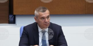 Няма никакви икономически или производствени предпоставки за поскъпването на храните, каза министър Тахов