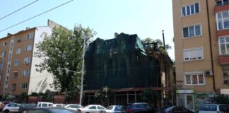 Общината да изкупи имоти в центъра на София и да ги превърне в детски градини, предлага кметът Васил Терзиев в доклад