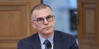 Очаквам повишение на кредитния рейтинг на България дни след окончателното ни приемане в еврозоната, заяви председателят на Фискалния съвет Симеон Дянков