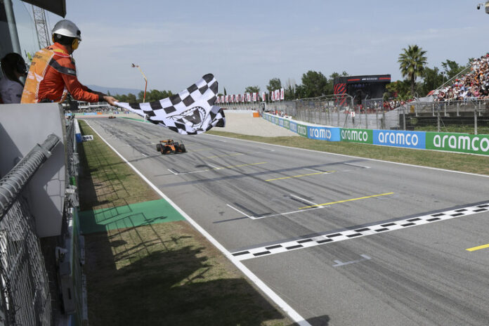 Оскар Пиастри спечели пета победа във Формула 1 през сезона на Гран при на Испания, двоен успех за Макларън