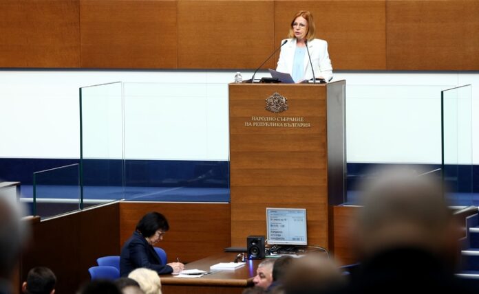 От ГЕРБ-СДС изразиха в декларация категорично възмущение и дълбока загриженост във връзка с произнесената осъдителна присъда срещу Люпчо Георгиевски