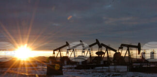 Петролът поевтиня на фона на очакванията за повече доставки от ОПЕК+