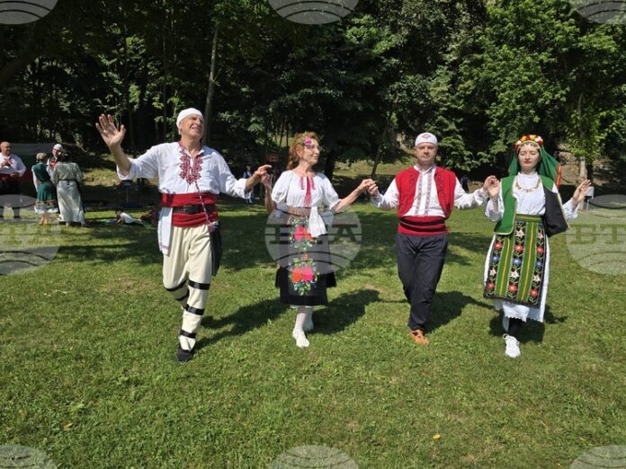 Плевен е домакин на втория фолклорен събор „Кайлъшка шевица“