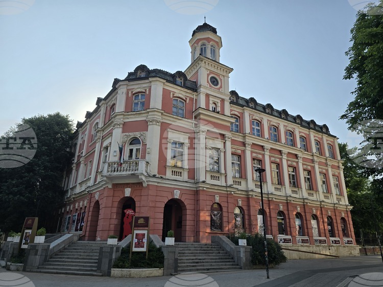 СподелиПлевен отново е домакин на Международния театрален фестивал Школа за