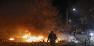 При атака с дронове срещу Чернигов бяха ранени четирима души, заявиха украинските власти