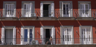 Скок на краткосрочните наеми в Испания въпреки опитите за справяне със свръхтуризма, показва проучване на "Екселтур"