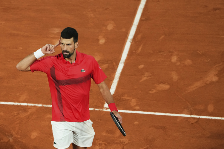 СподелиНовак Джокович носител на 24 титли от Големия шлем успя