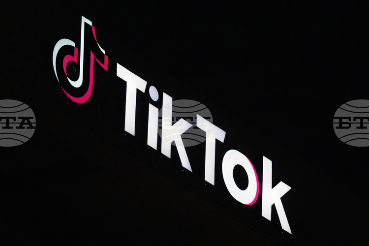 СподелиПрезидентът на САЩ Доналд Тръмп обяви че е наличен купувач