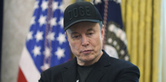 В. "Уолстрийт джърнъл": Правителствени агенции на САЩ са проследявали посещенията на чужденци в имотите на Илон Мъск през 2022 г. и 2023 г.