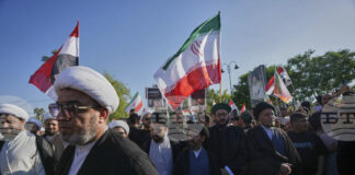 Върховният съвет за национална сигурност на Иран ще реши дали да затвори Ормузкия проток след одобрение от парламента, съобщи местна телевизия, цитирана от Ройтерс