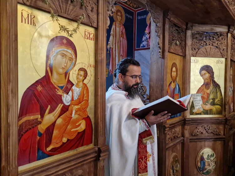 СподелиСпоред отец Давид вярата трябва да се проявява с дела