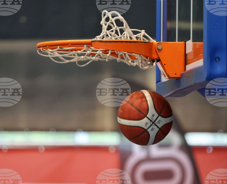 СподелиНационалният отбор на България по баскетбол за юноши до 18