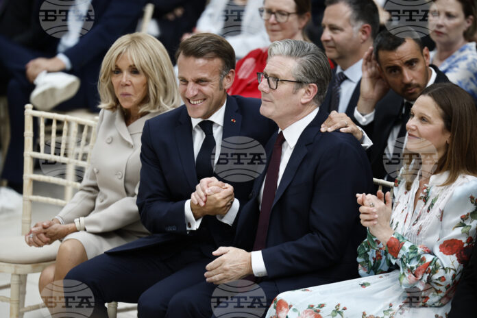 Френският президент Еманюел Макрон и британският премиер Киър Стармър при посещението си в Британския музей в Лондон, 9 юли 2025 г.