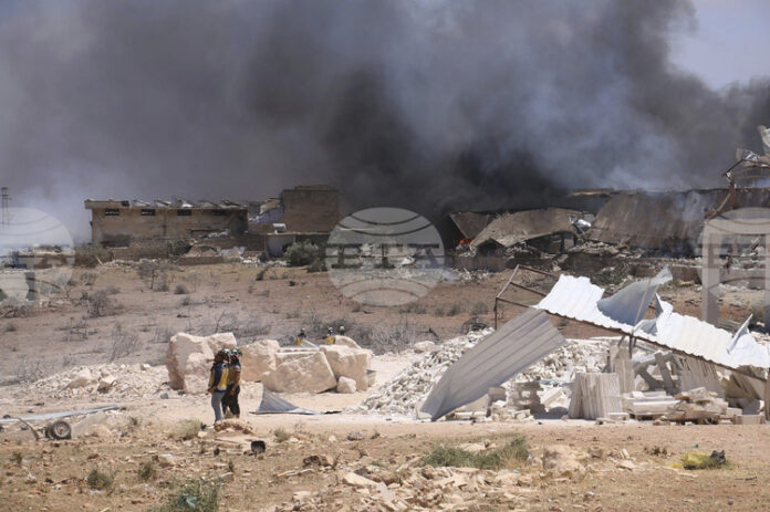 АКТУАЛИЗИРАНА 
                                                                                                Най-малко 6 са вече жертвите на експлозията в склад за боеприпаси в провинция Идлиб в северозападната част на Сирия