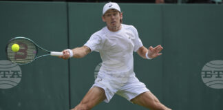 Алекс де Минор спечели титлата на турнира по тенис във Вашингтон