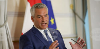 АПА: Бившият австрийски канцлер Нехамер ще заеме поста вицепрезидент на ЕИБ от 1 септември