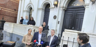 Австралийската полиция повдигна обвинение на мъж за предполагаем палеж на синагога в Мелбърн