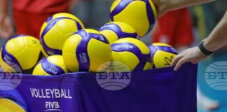 Българският национален отбор по волейбол за момичета до 22 години не успя да вземе директна квота за европейското първенство след загуба срещу Сърбия