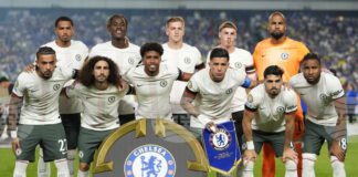 Челси се нуждае от 60 милиона лири, за да регистрира новите си футболисти