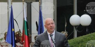 Демокрацията, върховенството на правото и зачитането на човешките права са постаментите на българската дипломация, каза Росен Желязков