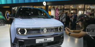 До дни "Рено" ще назначи временен главен изпълнителен директор, пише "Файненшъл таймс"