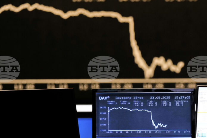 Европейските борси затвориха разнопосочно на фона на умерения оптимизъм за развоя на търговските преговори и запазването на лихвата без промяна от ЕЦБ