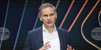 Главният изпълнителен директор на "Порше" обяви по-нататъшна програма за съкращаване на разходите на германския автомобилостроител