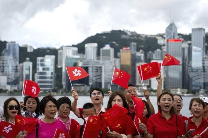 Хонконг отбелязва годишнината от завръщането си под властта на Пекин, на фона на критики от страна на ЕС