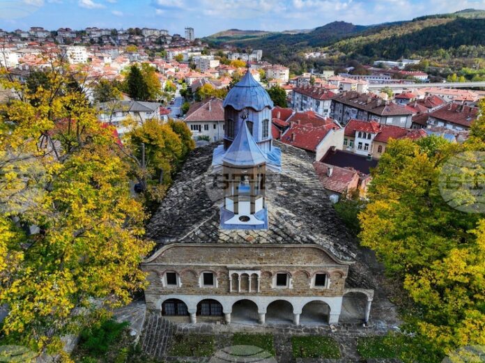 Хоров концерт ще бъде изнесен в храм „Св. Никола“ в Дряново по случай 225 г. от рождението на Кольо Фичето