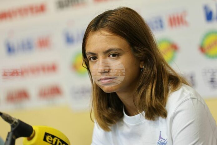 Ива Иванова отпадна във втория кръг на сингъл на турнир по тенис в Монастир