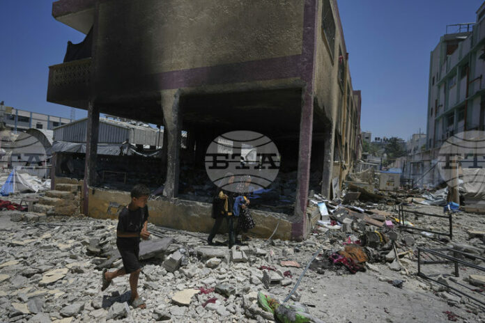 Израел планира да изгради лагер, в който да настани 600 000 палестинци в Газа, съобщават израелски медии