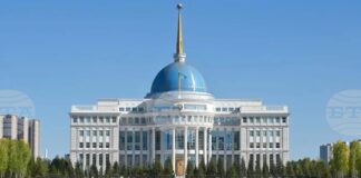 Казинформ: Президентът на Казахстан подписа договора за съюзнически отношения с Киргизстан