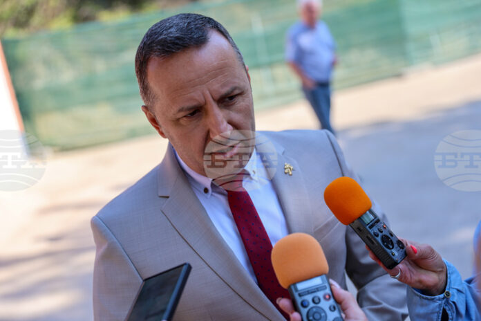 Координацията между институциите в нашата област е на високо ниво, каза областният управител Георги Динев