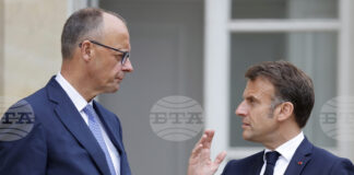 Макрон и Мерц приветстваха 18-ия пакет санкции на ЕС срещу Русия