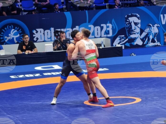 Националите по борба класически стил спечелиха четири бронзови медала на международен турнир в Литва