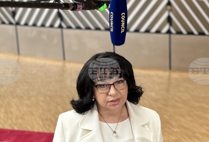 Нищо не може да спре България по пътя към еврозоната, Нищо не може да спре България по пътя към еврозоната, заяви министър Теменужка Петкова преди началото на заседанието на ЕКОФИН