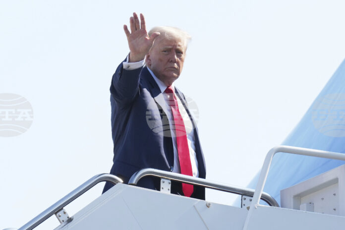 ОБНОВЕНА Шансовете за сделка с ЕС са 50%, а сделка с Канада може и да няма, заяви Тръмп. Той омаловажи и думите на Макрон за палестинската държава