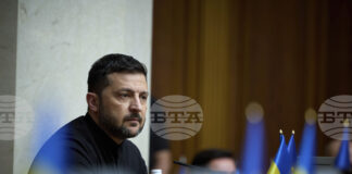 ОБНОВЕНА Украйна предлага нови преговори на Русия, които да се проведат идната седмица, заяви Зеленски