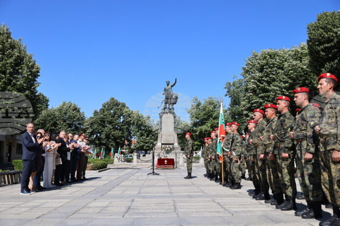 Обзор
                                                                                                България отбеляза 188 години от рождението на Васил Левски