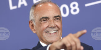 Официалната селекция на кинофестивала във Венеция включва филми с Джулия Робъртс, Джордж Клуни и Ема Стоун