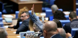 Парламентът не прие да включи в програмата си правилата за дейността на номинационната комисия, свързана с избора на антикорупционната комисия