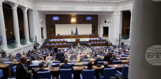 Парламентът преодоля ветото на президента и гласува повторно промените в Закона за здравното осигуряване