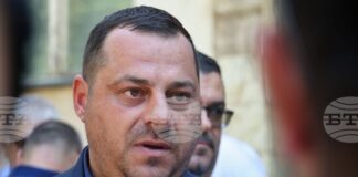 Пътната свързаност по Южното Черноморие изисква спешни решения, заяви областният управител на Бургас Владимир Крумов