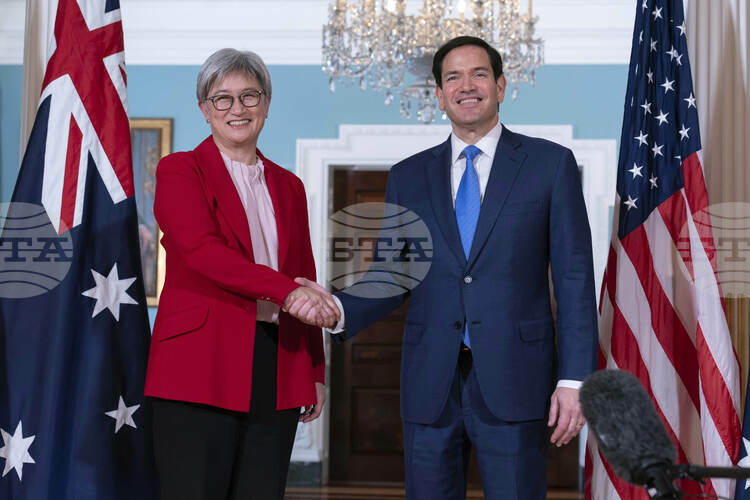 СподелиАвстралия обяви че сделката за придобиване на свръхзвукови ракети от